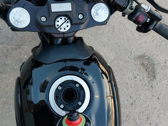 2017 Ducati Scrambler 800, чёрный, 750000 рублей - вид 9