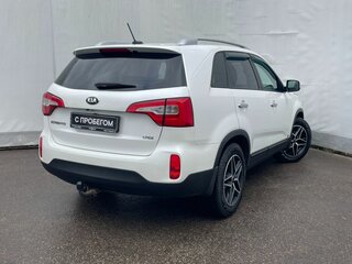 2020 Kia Sorento II Рестайлинг, белый, 2343000 рублей, вид 4