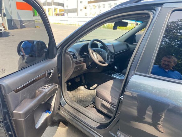 2011 Hyundai Santa Fe II Рестайлинг, серый, 1550000 рублей - вид 10