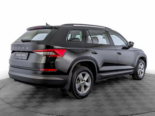 2021 Skoda Kodiaq I, чёрный, 2700000 рублей, вид 5