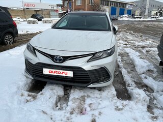 2022 Toyota Camry VIII (XV70) Рестайлинг, белый, 3500000 рублей, вид 3