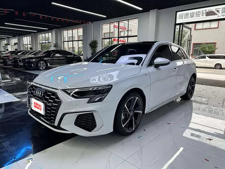 2023 Audi A3 35 TFSI Long IV (8Y), белый, 1830000 рублей, вид 1