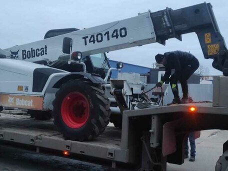 2009 Bobcat T40140, белый, 3850000 рублей, вид 1