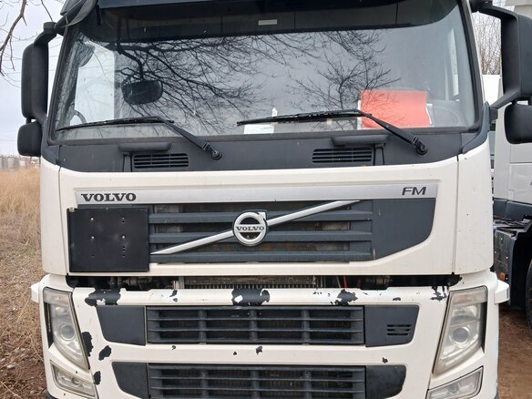 2013 Volvo FM, белый, 2350000 рублей