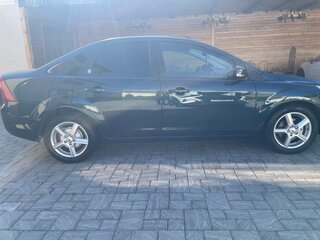 2008 Ford Focus II Рестайлинг, зелёный, 630000 рублей, вид 4