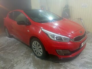 2015 Kia Ceed II, красный, 679999 рублей, вид 4
