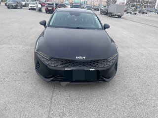 2021 Kia K5 III, чёрный, 2650000 рублей, вид 1