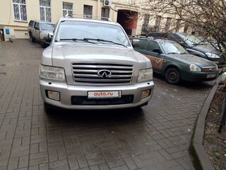 2004 Infiniti QX56 I, серебристый, 2000000 рублей, вид 1