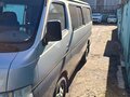 2001 Nissan Urvan, серый, 1500000 рублей
