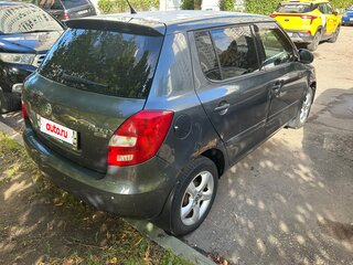 2010 Skoda Fabia II Рестайлинг, серый, 525000 рублей, вид 5