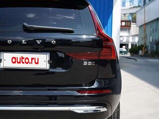 2025 Volvo XC60 II Рестайлинг 2, чёрный, 5250000 рублей, вид 3