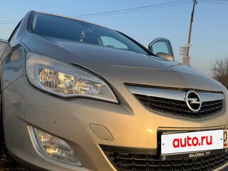 2012 Opel Astra J, бежевый, 800000 рублей, вид 2