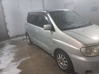 2002 Mitsubishi Dingo I Рестайлинг, серебристый, 260000 рублей, вид 2