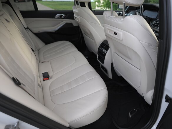 2022 BMW X5 40i IV (G05/G18), белый - вид 19