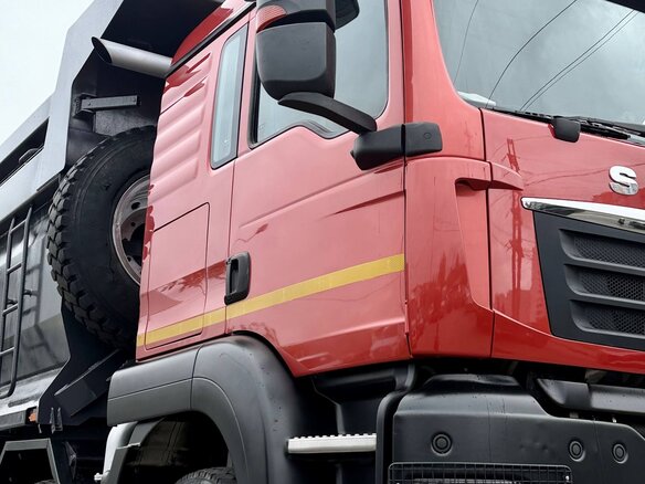2023 Sinotruk Sitrak C7H, красный - вид 6