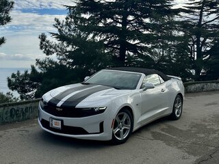 2018 Chevrolet Camaro VI Рестайлинг, белый, 3100000 рублей, вид 5