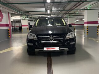 2011 Mercedes-Benz M-Класс 300 II (W164) Рестайлинг, чёрный, 2050000 рублей, вид 1
