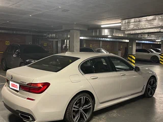 2015 BMW 7 серии 730d xDrive VI (G11/G12), белый, 4670000 рублей, вид 4