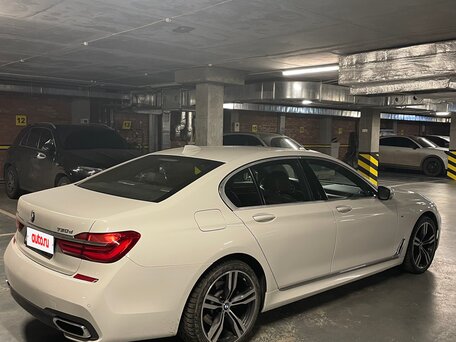2015 BMW 7 серии 730d xDrive VI (G11/G12), белый, 4900000 рублей, вид 4