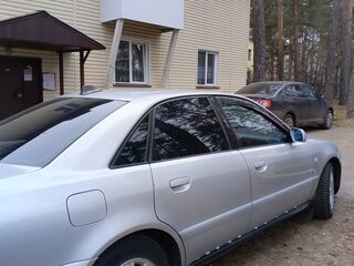 1999 Audi A4 I (B5) Рестайлинг, серебристый, 470000 рублей, вид 2