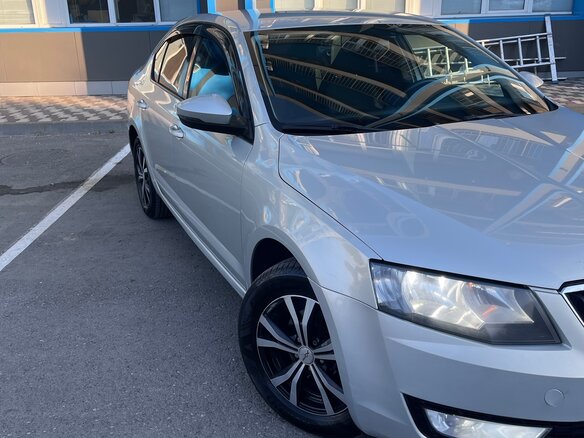 2014 Skoda Octavia III (A7), серебристый - вид 4