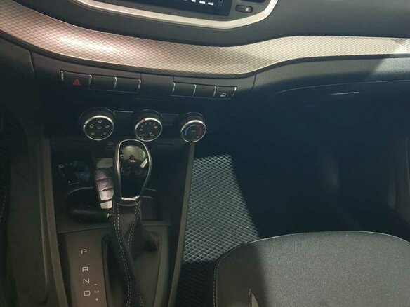 2024 Lada (ВАЗ) Vesta SW I Рестайлинг (NG), белый, 2000000 рублей - вид 23