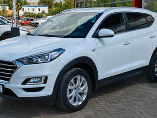 2019 Hyundai Tucson III Рестайлинг, белый, 2279900 рублей, вид 3