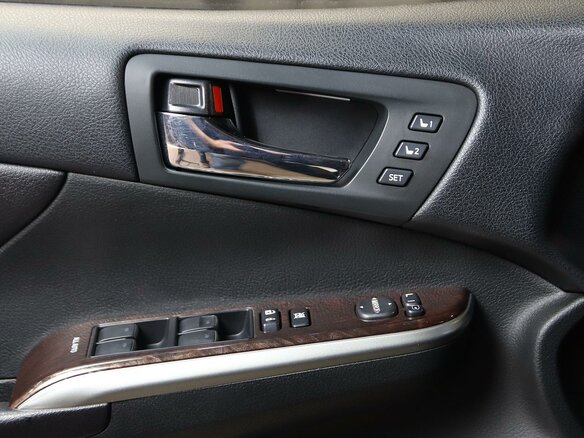 2017 Toyota Camry VII (XV50) Рестайлинг, чёрный, 1849000 рублей - вид 9