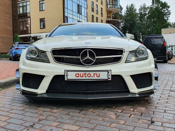 2012 Mercedes-Benz C-Класс AMG 63 AMG Black Series III (W204) Рестайлинг, белый - вид 14