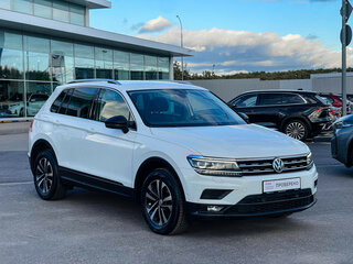 2019 Volkswagen Tiguan II, белый, 2128000 рублей, вид 3