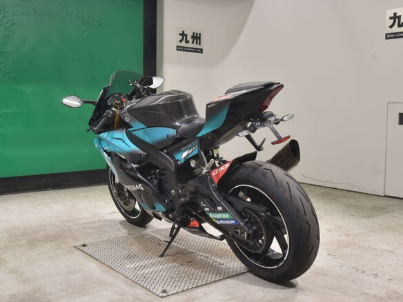 2017 Yamaha YZF-R6, синий, 1100000 рублей - вид 5