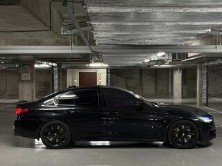 2018 BMW M5 Competition VI (F90), чёрный, 7300000 рублей, вид 4