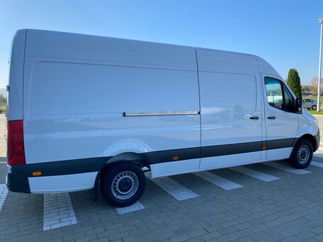 2021 Mercedes-Benz Sprinter, белый, 7500000 рублей, вид 3