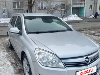 2011 Opel Astra H Рестайлинг, серебристый, 850000 рублей, вид 2
