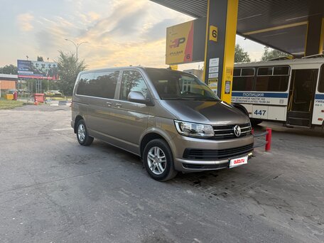 2019 Volkswagen Caravelle T6, бежевый, 3540000 рублей, вид 4