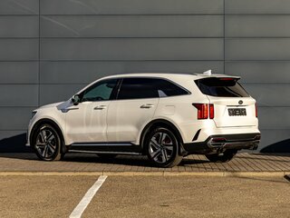 2020 Kia Sorento IV, белый, 3395000 рублей, вид 4