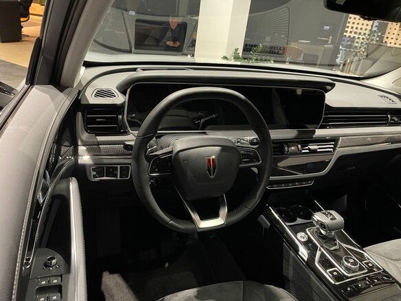 2023 Hongqi HS5 I, серебристый, 3000000 рублей - вид 8