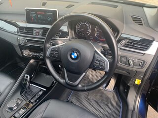 2018 BMW X1 18i sDrive II (F48), синий, 1890000 рублей, вид 4