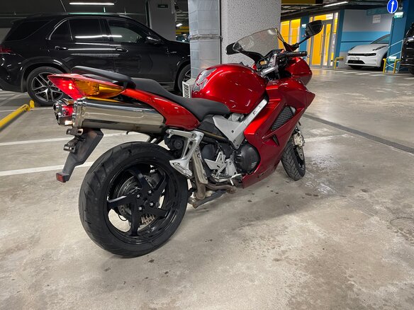 2003 Honda VFR 800, красный, 550000 рублей - вид 2