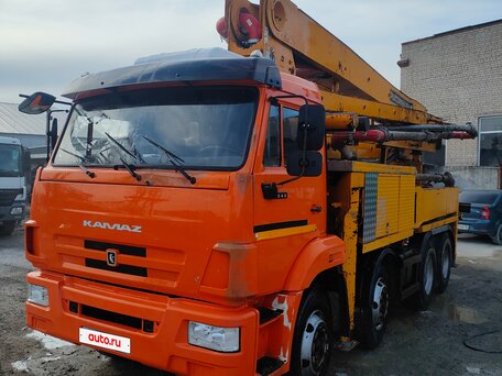 2019 КамАЗ Aвтобетононасос, оранжевый, 9000000 рублей, вид 1