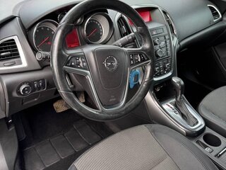 2012 Opel Astra J Рестайлинг, белый, 840000 рублей, вид 3