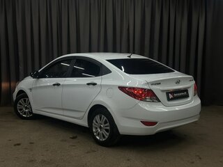2012 Hyundai Solaris I, белый, 759999 рублей, вид 4