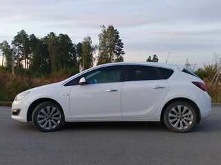 2013 Opel Astra J Рестайлинг, белый, 720000 рублей, вид 5