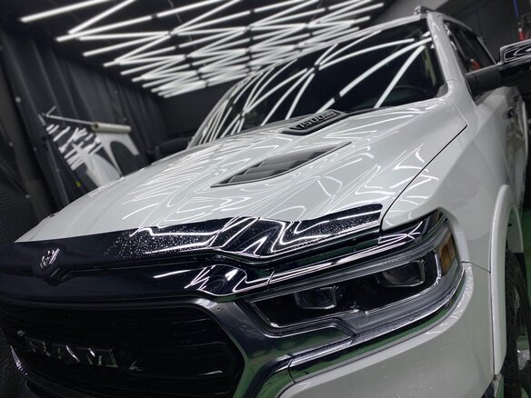 2019 Dodge RAM IV (DS/DJ), белый, 9000000 рублей - вид 6
