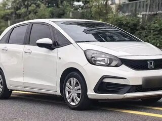 2022 Honda Fit IV, белый, 1240000 рублей, вид 1