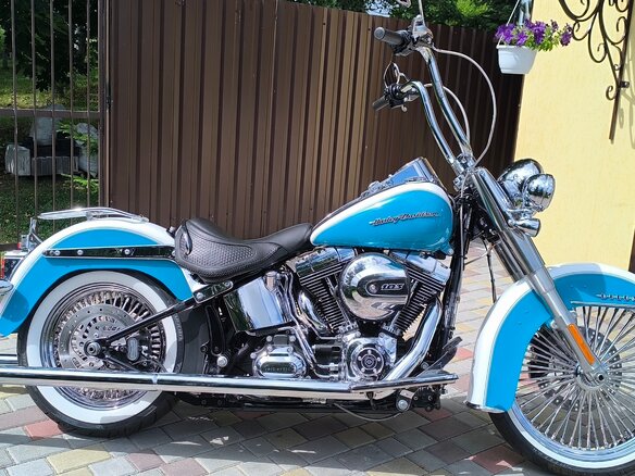 2015 Harley-Davidson Softail Deluxe, голубой, 1100000 рублей - вид 4