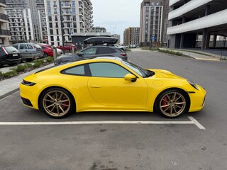 2020 Porsche 911 Carrera 4S VIII (992), жёлтый, 13150000 рублей, вид 1