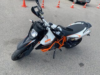 2014 KTM 990 SM, оранжевый, 710000 рублей, вид 2