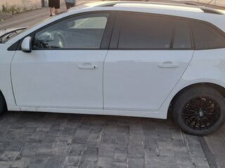 2014 Chevrolet Cruze I Рестайлинг, белый, 800000 рублей, вид 5