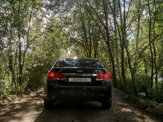 2011 Chevrolet Cruze I, чёрный, 780000 рублей, вид 3